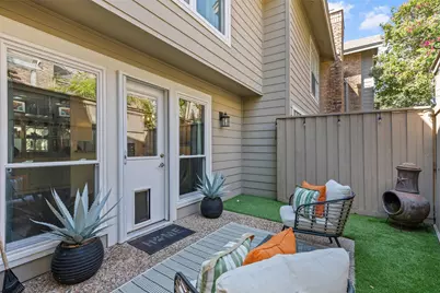 8439 Barnaby Street, Dallas, TX 75243 - Photo 23