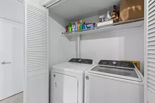 8439 Barnaby St, Dallas, TX 75243 - Photo 15