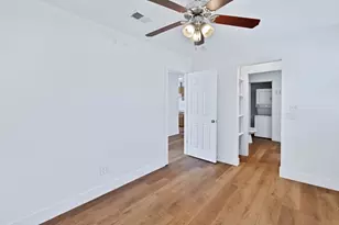 530 2nd St, Grand Prairie, TX 75051 - Photo 37