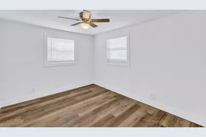 530 2nd Street, Grand Prairie, TX 75051 - Photo 7