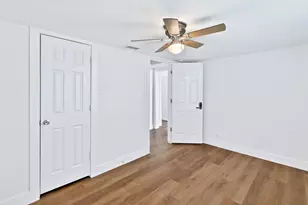 530 2nd St, Grand Prairie, TX 75051 - Photo 19