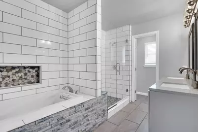 112 Lochness Lane, Benbrook, TX 76126 - Photo 11