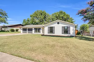 112 Lochness Ln, Benbrook, TX 76126 - Photo 27