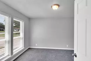 112 Lochness Ln, Benbrook, TX 76126 - Photo 15