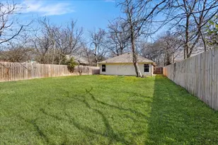 716 N Harrison Ave, Sherman, TX 75090 - Photo 3