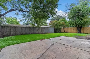 3230 High Vista Dr, Dallas, TX 75234 - Photo 5