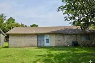 4625 Kyle Dr, Balch Springs, TX 75180 - Photo 5