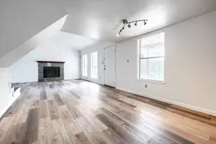 9217 Old Cross Timbers Rd, Flower Mound, TX 75022 - Photo 11