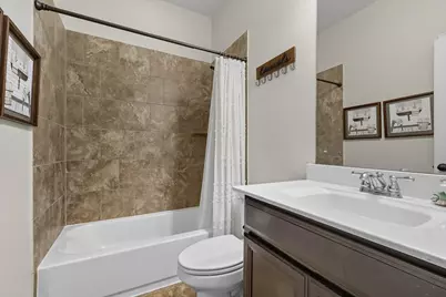 2665 Sherwood Drive, Lewisville, TX 75067 - Photo 25