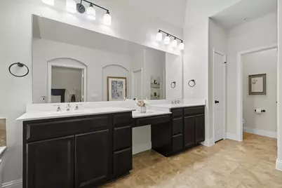 2665 Sherwood Drive, Lewisville, TX 75067 - Photo 23