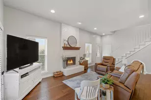 5843 Lake Point Dr, Arlington, TX 76016 - Photo 7