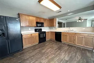 14132 Black Gold Trail, Fort Worth, TX 76052 - Photo 11