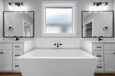 12004 Kenai Circle, Woodway, TX 76712 - Photo 19