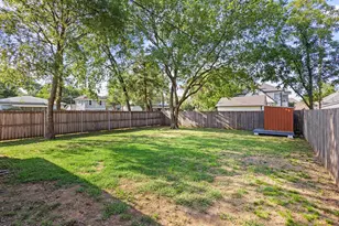 1031 W Gandy St, Denison, TX 75020 - Photo 29