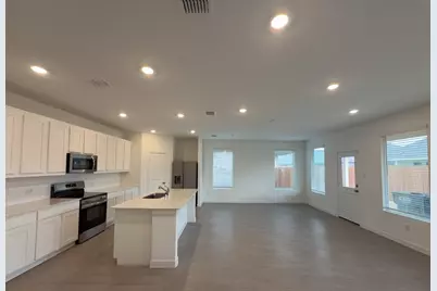 537 Mill Trace Way, Princeton, TX 75407 - Photo 3