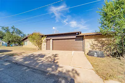 811 W Dyer Street, Breckenridge, TX 76424 - Photo 37