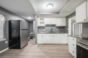 2800 Walker St, Fort Worth, TX 76105 - Photo 7