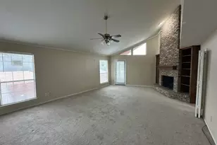 8639 Clover Meadow Dr, Dallas, TX 75243 - Photo 23