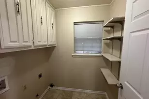 8639 Clover Meadow Dr, Dallas, TX 75243 - Photo 15