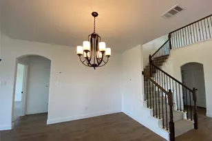 310 Devonshire Dr, Greenville, TX 75401 - Photo 15