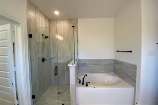 310 Devonshire Dr, Greenville, TX 75401 - Photo 21