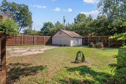 222 S Edgefield Avenue, Dallas, TX 75208 - Photo 27