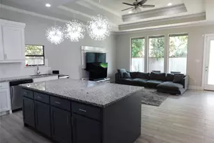 3722 Bickers St, Dallas, TX 75212 - Photo 7