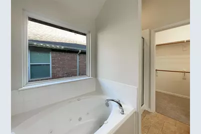 500 Maverick Drive, Lake Dallas, TX 75065 - Photo 5