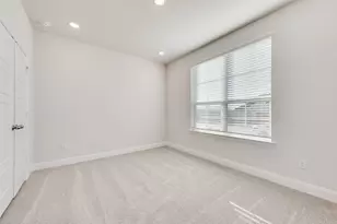 849 Blue Fescue Rd, Fort Worth, TX 76247 - Photo 23