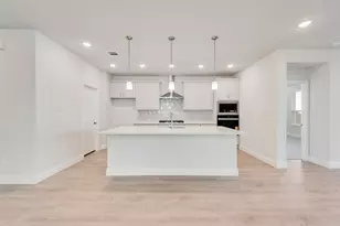 849 Blue Fescue Rd, Fort Worth, TX 76247 - Photo 5