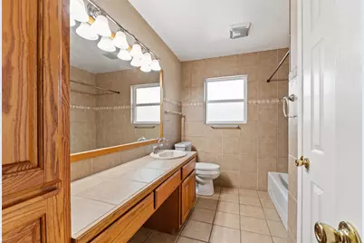 913 N Main Street, Springtown, TX 76082 - Photo 29