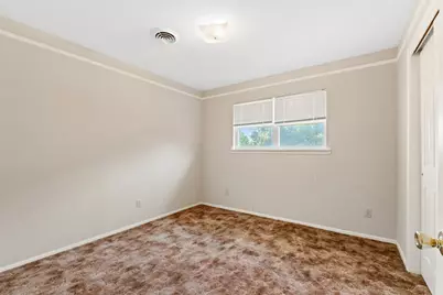 913 N Main Street, Springtown, TX 76082 - Photo 27