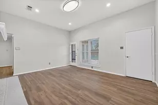 1036 Clinton St, Carrollton, TX 75007 - Photo 11