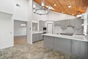 1036 Clinton St, Carrollton, TX 75007 - Photo 13