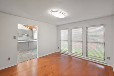 1036 Clinton Street, Carrollton, TX 75007 - Photo 9