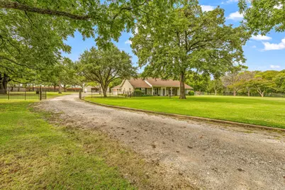 1722 Wanda Way, Arlington, TX 76001 - Photo 33