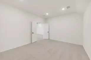 833 Blue Fescue Rd, Fort Worth, TX 76247 - Photo 29