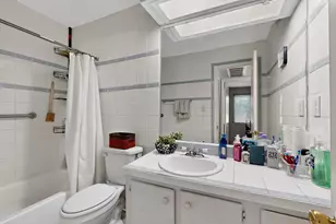 7431 Holly Hill Dr, Dallas, TX 75231 - Photo 25