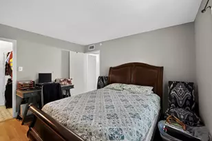 7431 Holly Hill Dr, Dallas, TX 75231 - Photo 17