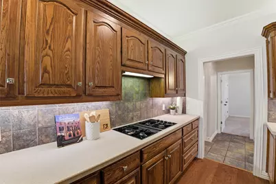 718 Morningside Drive, Mansfield, TX 76063 - Photo 13