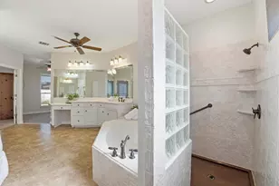 718 Morningside Dr, Mansfield, TX 76063 - Photo 21