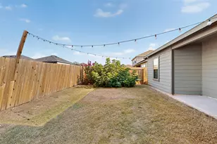 8401 Steel Dust Dr, Fort Worth, TX 76179 - Photo 17