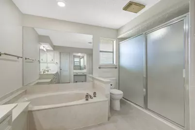 2101 Hunters Ridge, Carrollton, TX 75006 - Photo 21