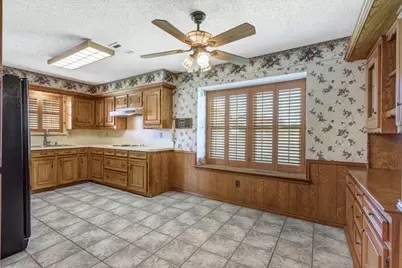 2101 Hunters Ridge, Carrollton, TX 75006 - Photo 9