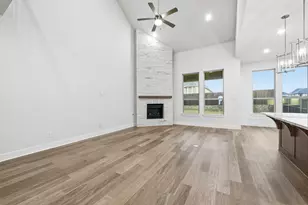 952 Alberta Spruce Rd, Fort Worth, TX 76247 - Photo 7