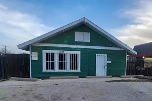 5025 E Lancaster Ave, Fort Worth, TX 76103 - Photo 1