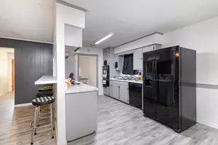 205 Royal Oaks Dr, Greenville, TX 75402 - Photo 7