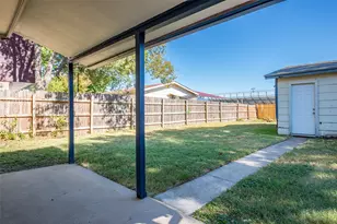 2118 Windy Dr, Garland, TX 75044 - Photo 11