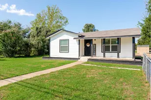 205 Oregon Ave, Azle, TX 76020 - Photo 3