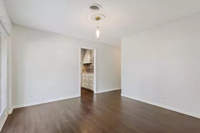 8901 Panther Drive, Woodway, TX 76712 - Photo 11